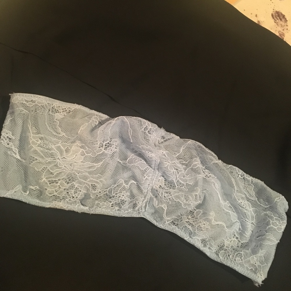 Lacy light blue bandeau