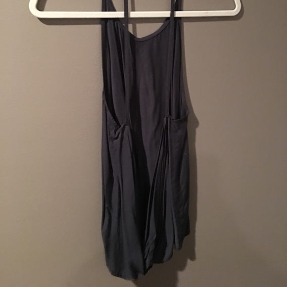 Open back - Picture 2 of 2