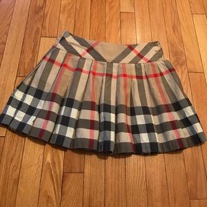 Burberry mini skirt