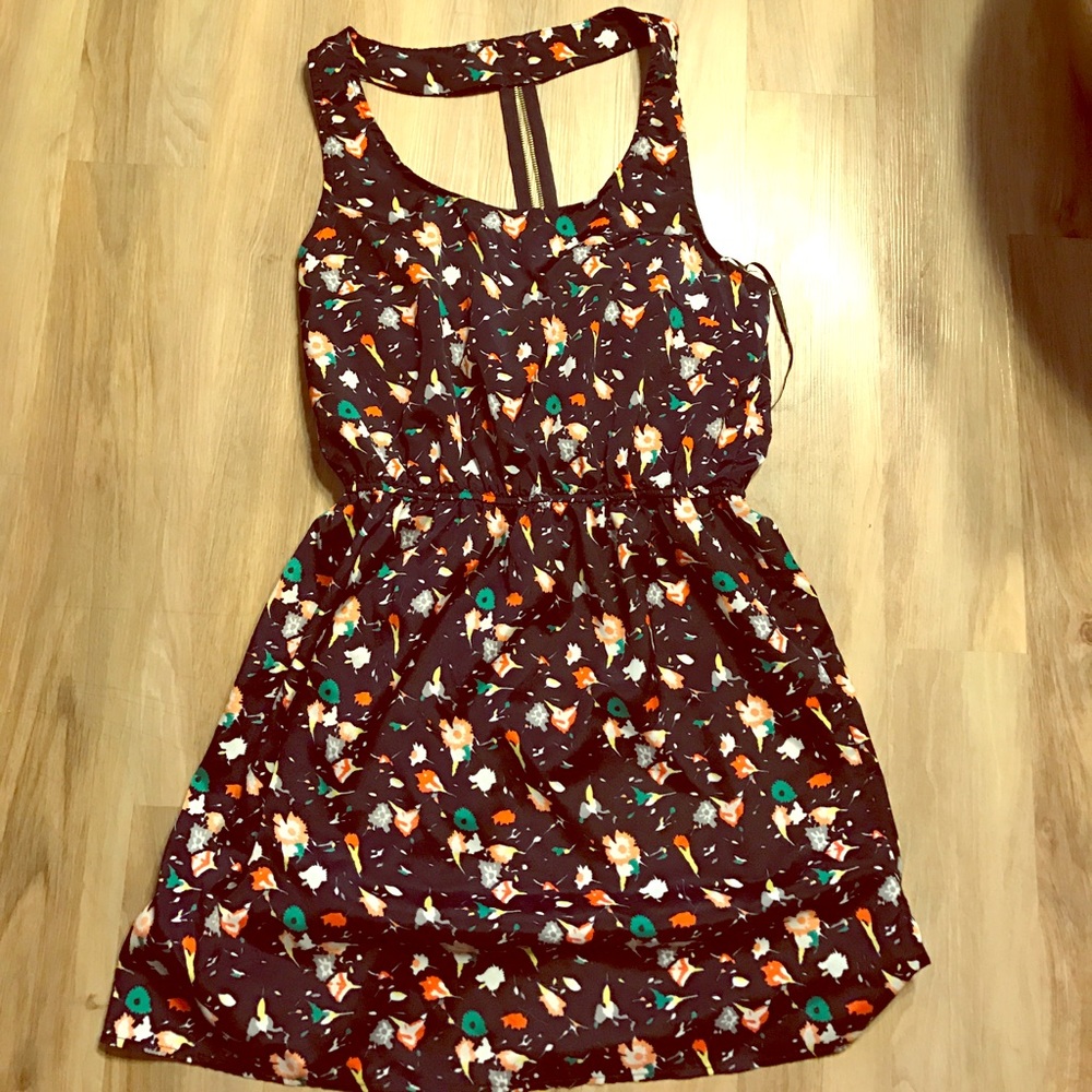 Navy blue top - elastic waist banded