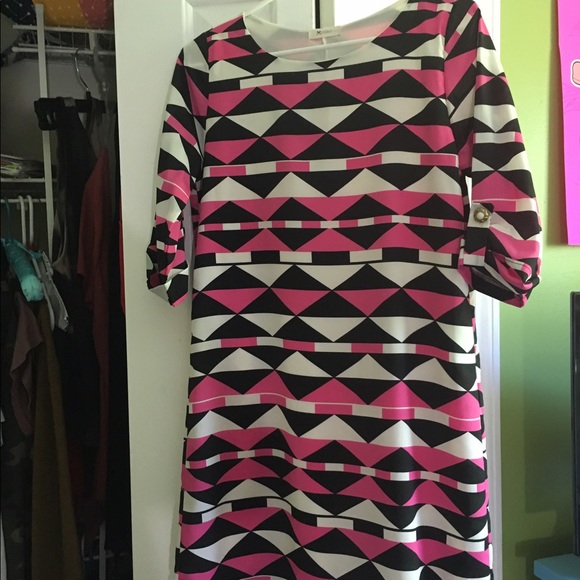 Dress - Picture 1 of 1