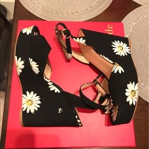 Kate Spade Floral wedges 8.5