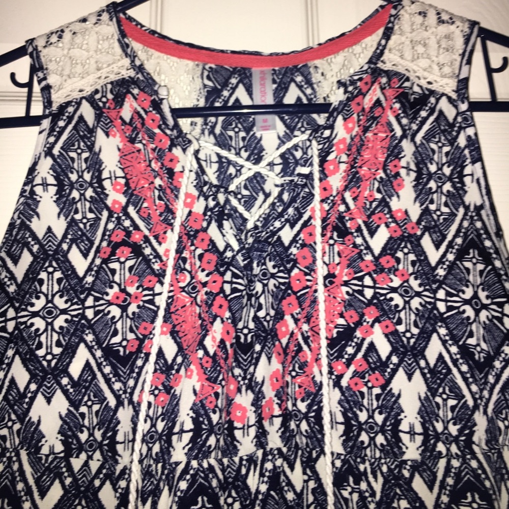 Patterned tank top - Picture 3 of 3