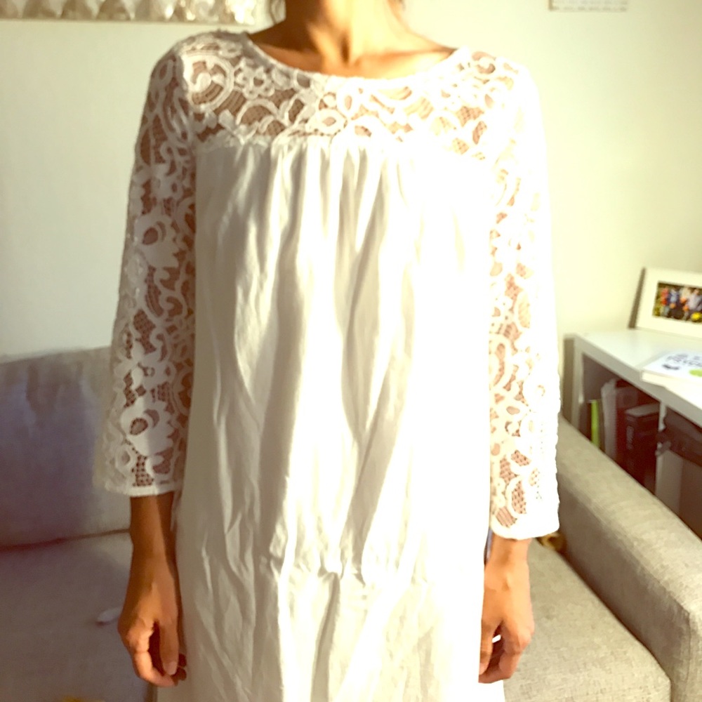 White tunic blouse top