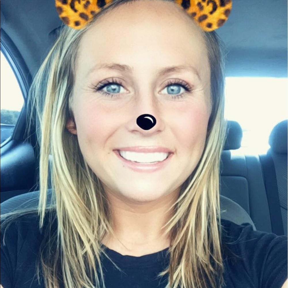 Meet your Posher, Savannah