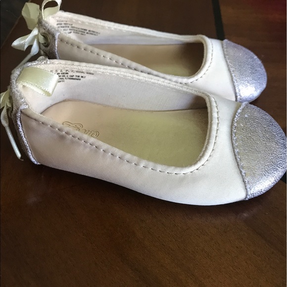 baby gap shoes 44 baby gap other baby gap chagne gold ballet baby gap shoes 44 baby gap other baby gap chagne gold ballet