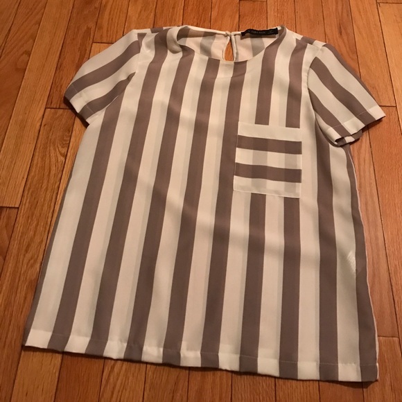 Zara Tops - Striped blouse