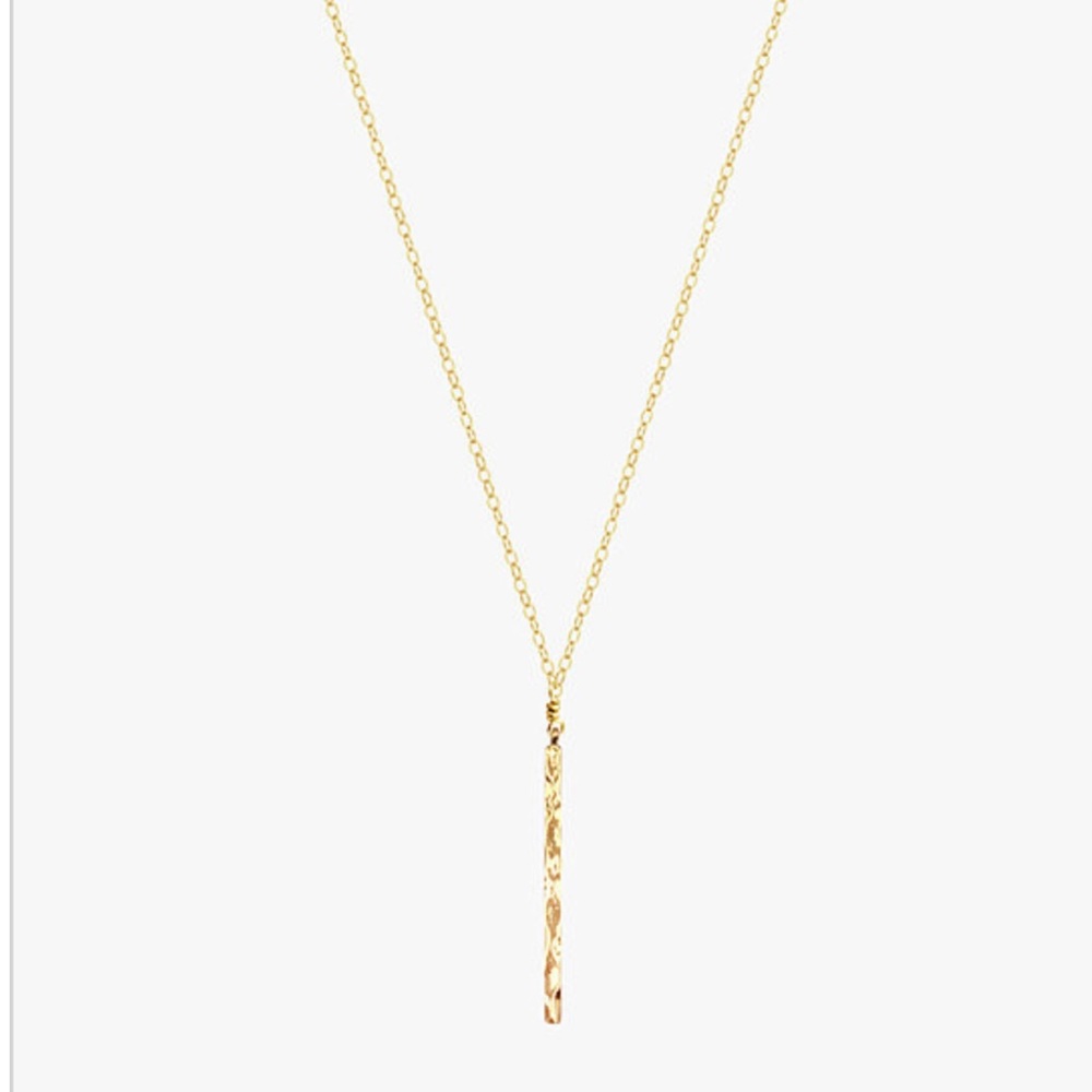 Dainty hammered vertical bar necklace