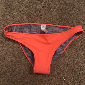 Lululemon reversible bikini bottom