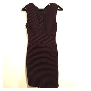 Calvin Klein Midi Bodycon Lace Vneck & Back Size 2