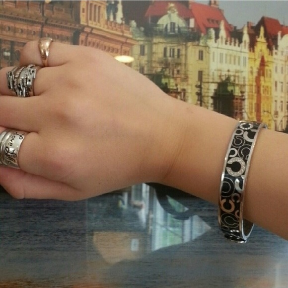 Swarovski coach bracelet with free coach purse - Picture 4 of 5