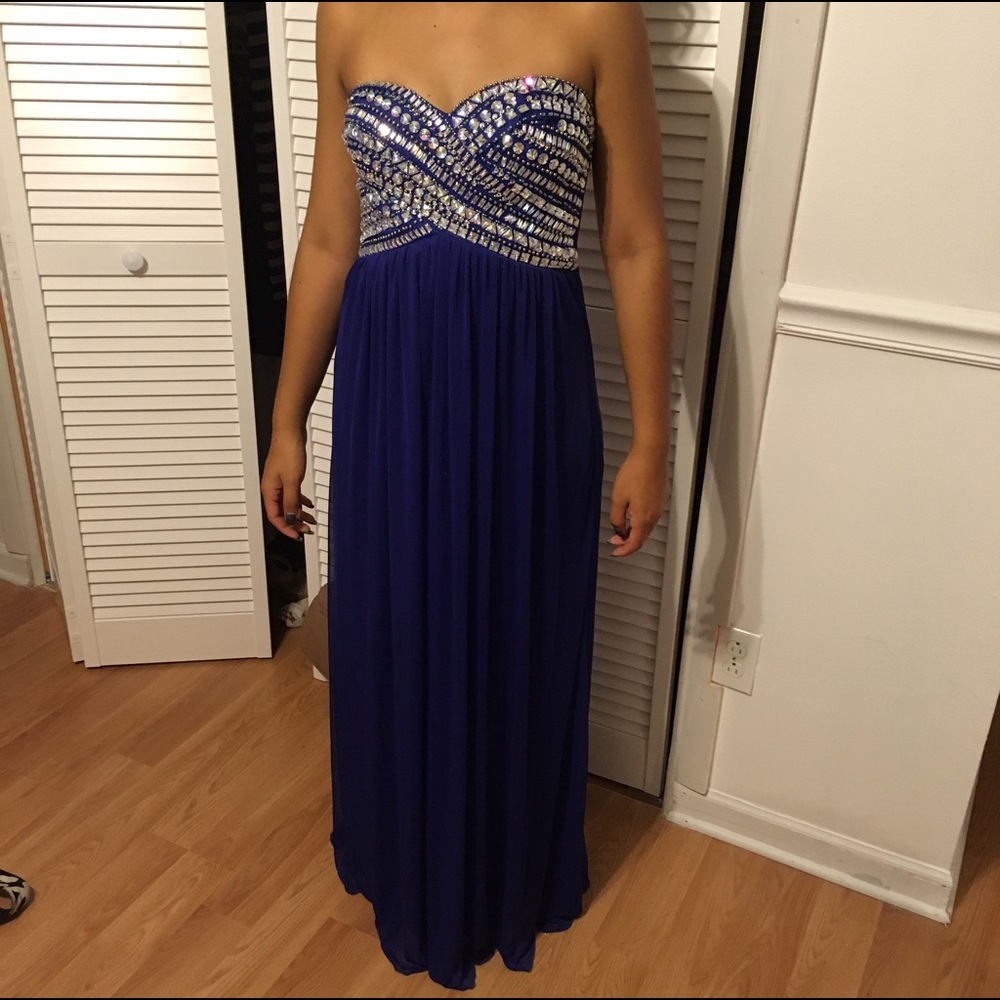 Blue Prom dress never worn