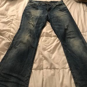 American Eagle distressed jeans