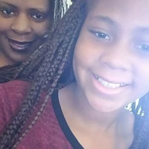 Meet your Posher, Latonia