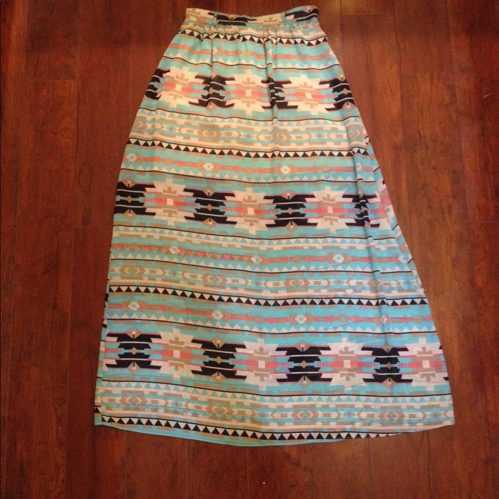 Maxi skirt
