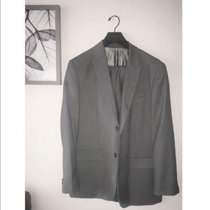 Perry Ellis Slim Fit Suit