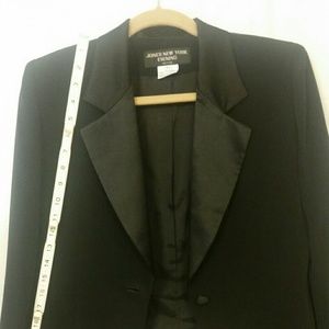 Almost new tuxedo jacket