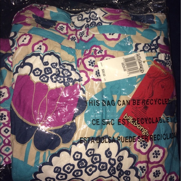 🔥Billabong Floral Halter or Spaghetti Strap Dress NWT - Picture 4 of 8