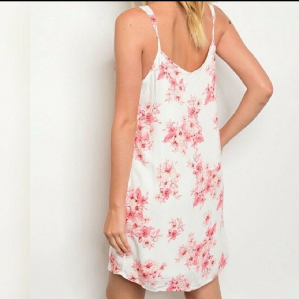 SALE!! Off-white pink and floral dress - Picture 3 of 3