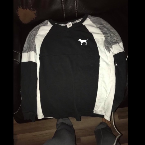 small victoria secret top - Picture 1 of 1