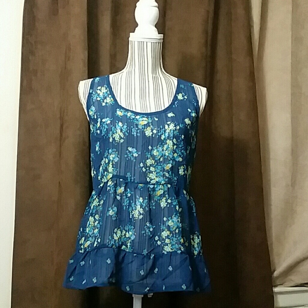 ♣️Mossimo Blouse