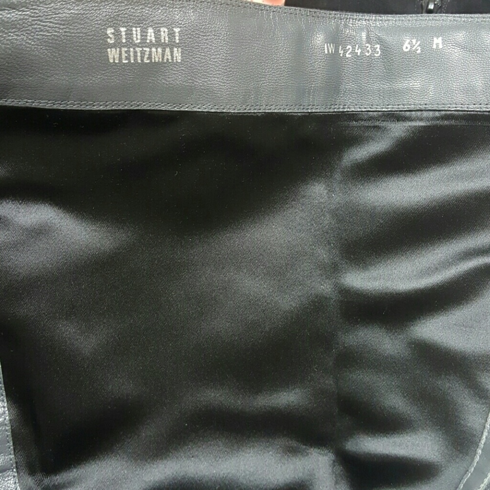 Boots - Picture 2 of 4