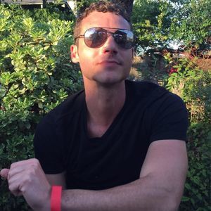 Meet your Posher, Corey