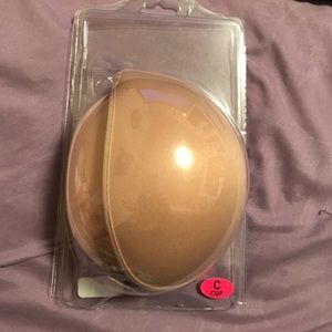 A strapless, backless push up bra SIZE C.