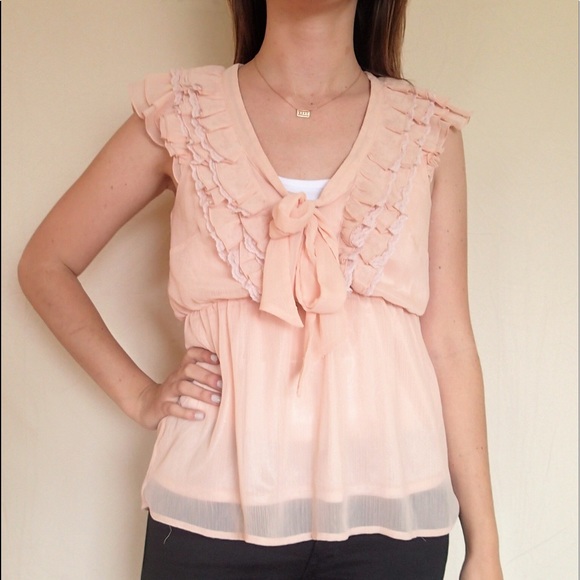 🔴3/$23!🔴 Light pink frilly blouse, flirty - Picture 2 of 8