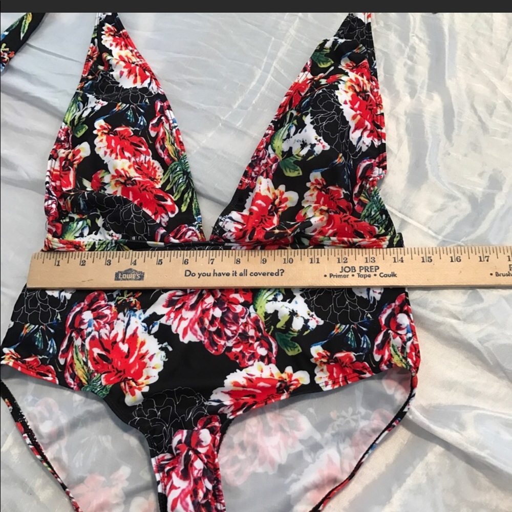 Sexy On Piece Monokini Plunging Front Open Back - Picture 3 of 4