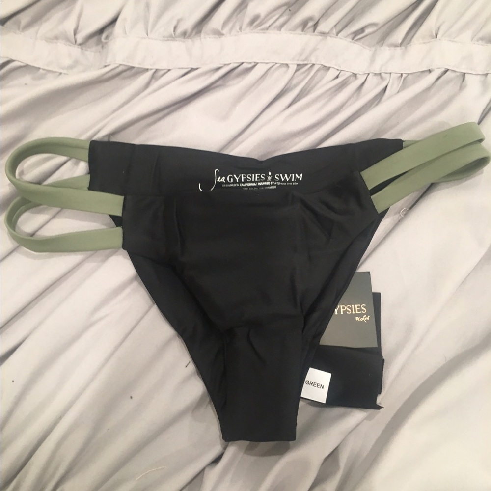 Bikini bottoms