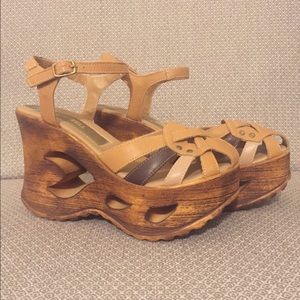 Unique Cutout Wood Wedges