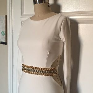 Cut out chain Detail dress