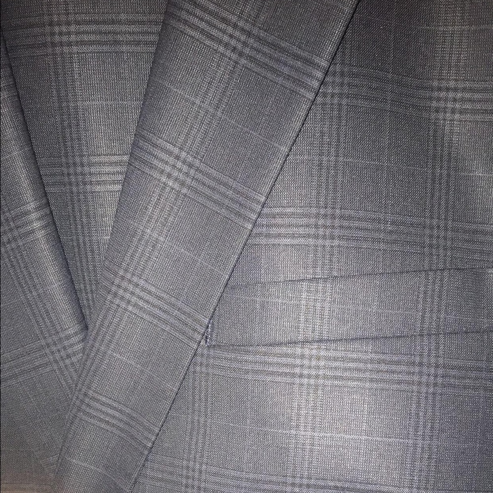 Express Photographer Fitted Suit