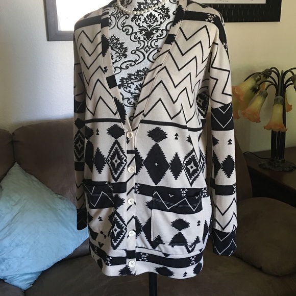 Long and lean Cardigan - Picture 1 of 2