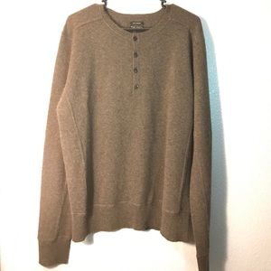 Cashmere sweater