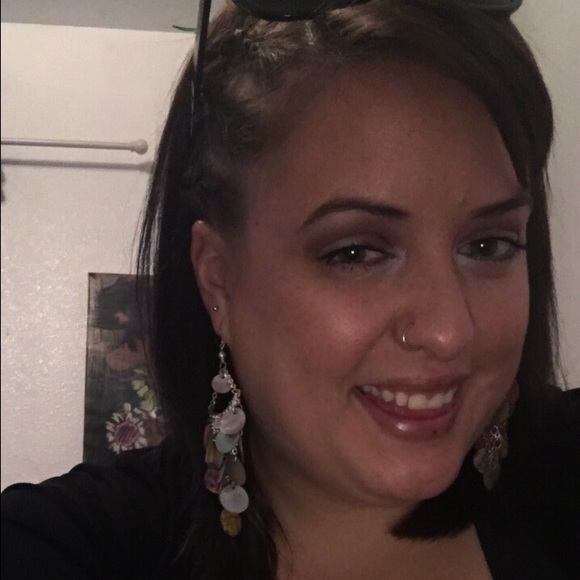 💛🏝☀️FOLLOW GAME Is OFFICIALLY FULL☀️🏝🏝🙌🏼🤗 - Picture 2 of 8