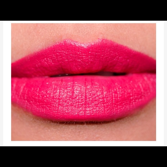 moxie mac lipstick