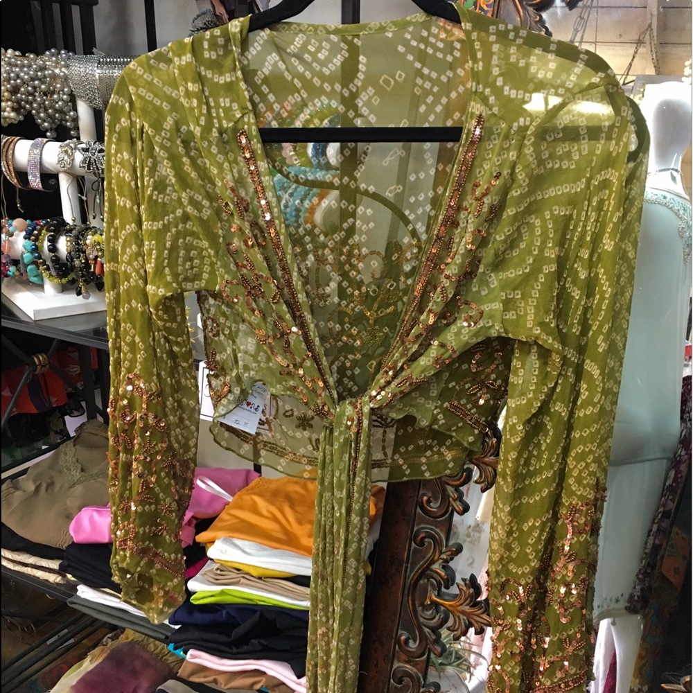 Moroccan never worn tie top