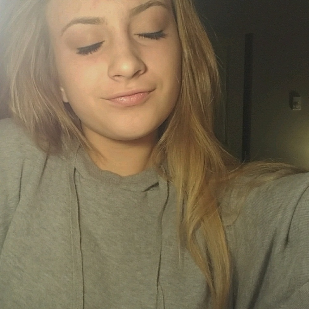 Meet your Posher, Beverlee