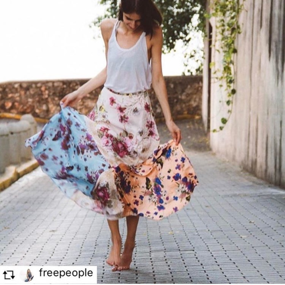 Shakedown town maxi skirt