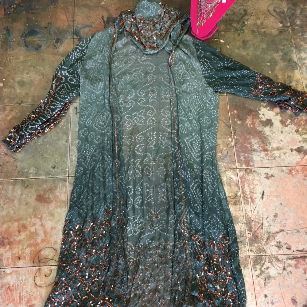 Hooded Moroccan kimono w hood