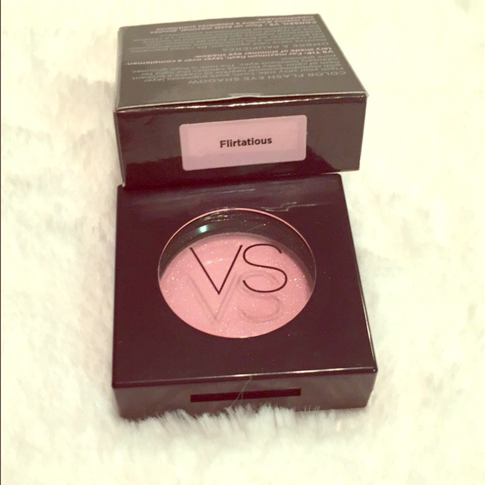Victoria's Secret color flash eye shadow