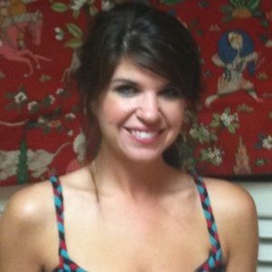 Meet your Posher, Lara