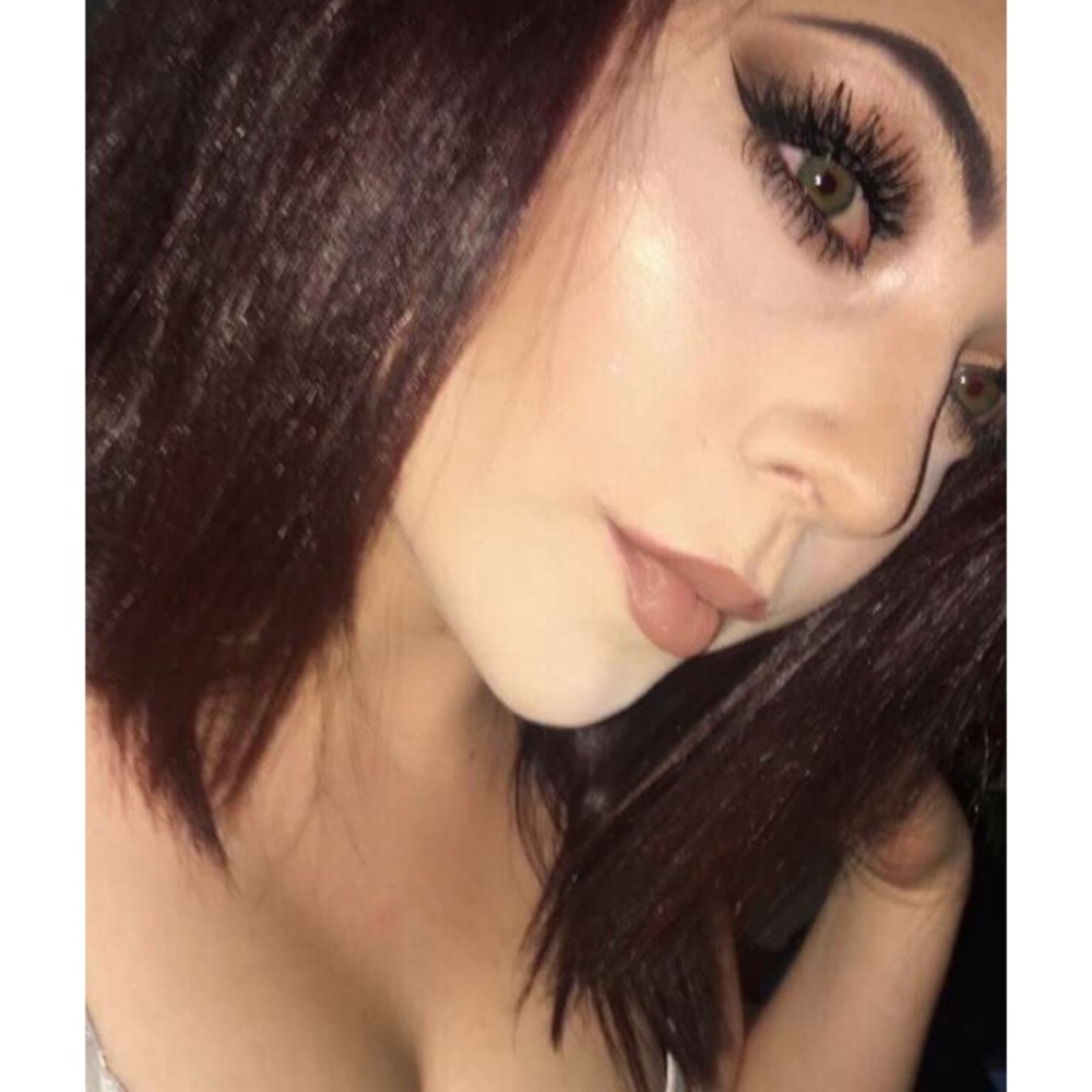 Meet your Posher, Adrian