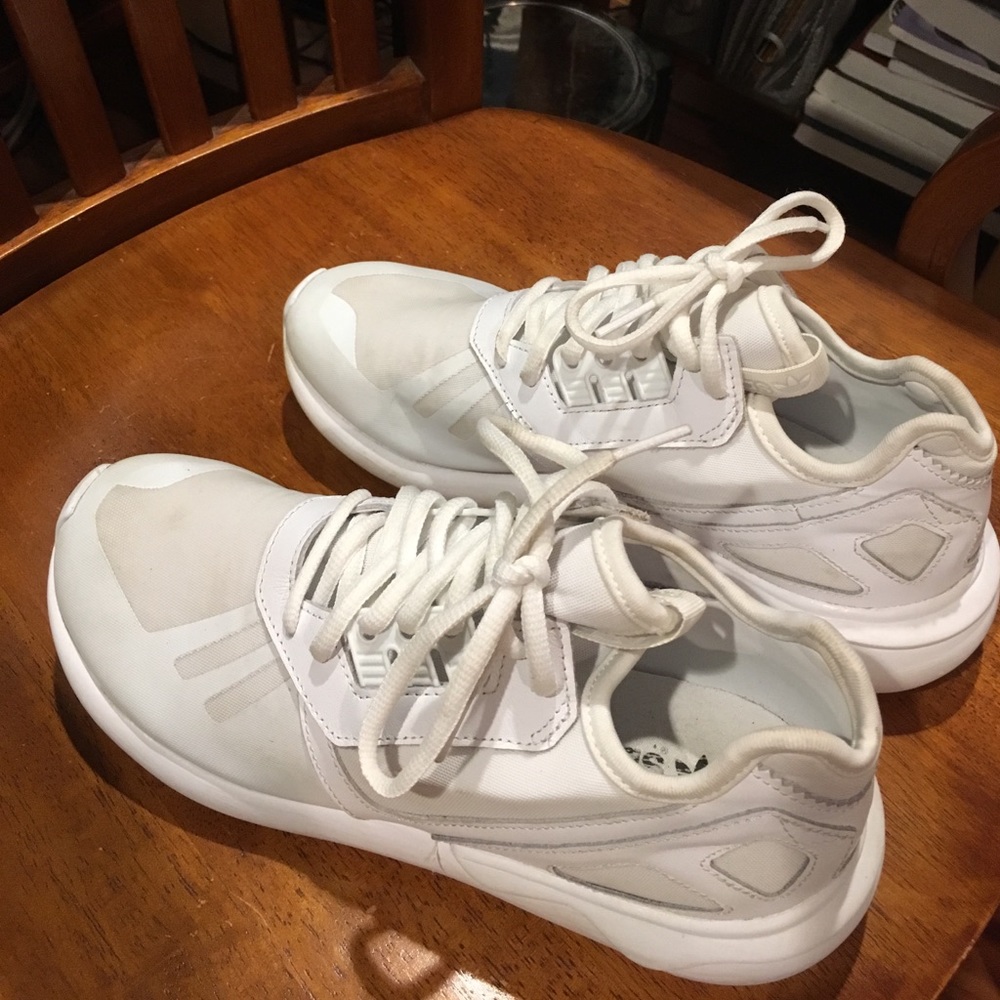 Adidas  tubular size 8