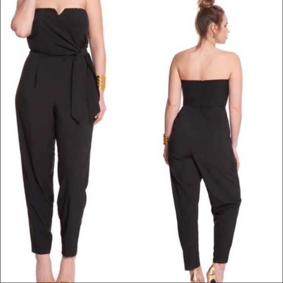 Eloquii Pants - ✨HP✨NWT Eloquii Sweetheart Neckline Jumpsuit