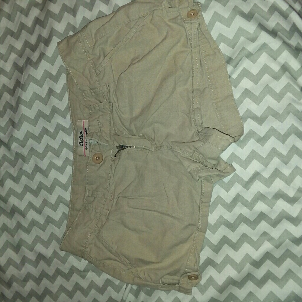 ??SHORTS!!
