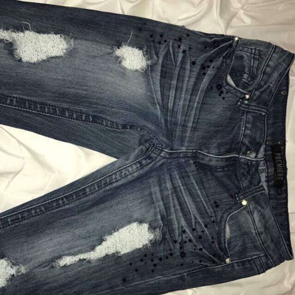 Rue 21 skinny ripped jeans