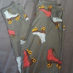 Lularoe Roller Skates Leggings
